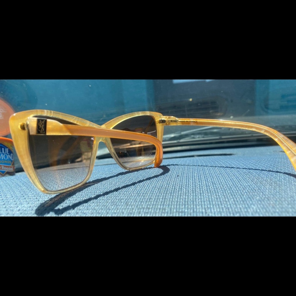 Yves saint laurent sun glasses